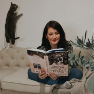 Kerri Maniscalco autor